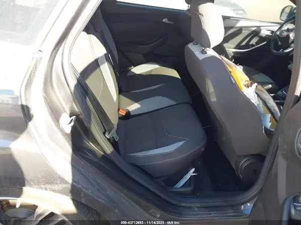 1FADP3L95HL260502 2017 FORD FOCUS ST - Image 8