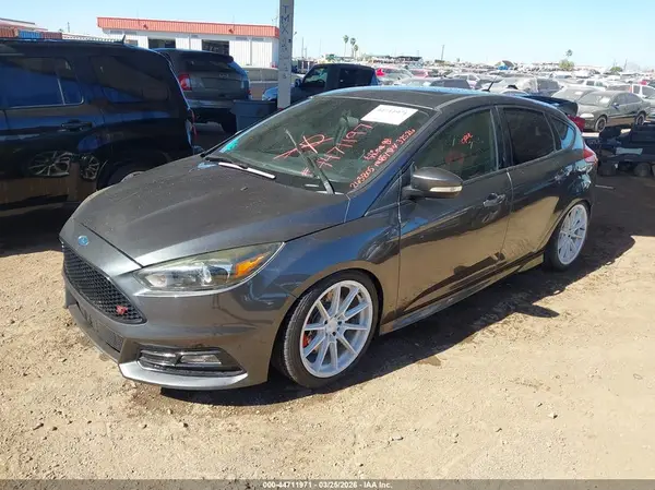 1FADP3L95HL263805 2017 FORD FOCUS ST - Image 2