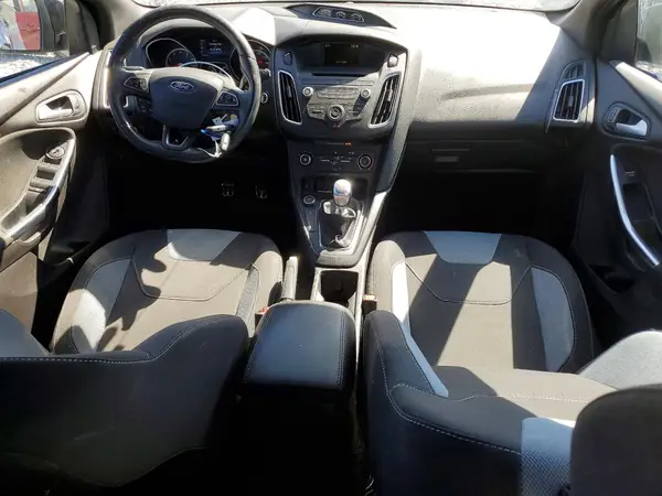 1FADP3L95HL277204 2017 FORD FOCUS - Image 8