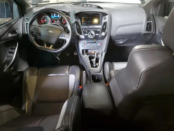 1FADP3L95HL339667 2017 FORD FOCUS - Image 8