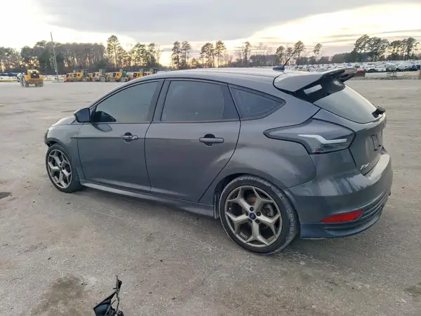 1FADP3L95HL347963 2017 FORD FOCUS - Image 2