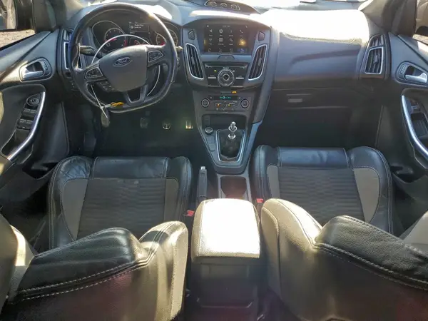 1FADP3L95HL348725 2017 FORD FOCUS - Image 8