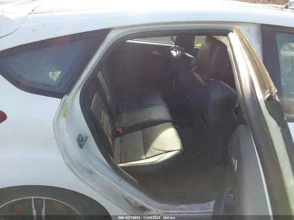 1FADP3L95JL209443 2018 FORD FOCUS ST - Image 8