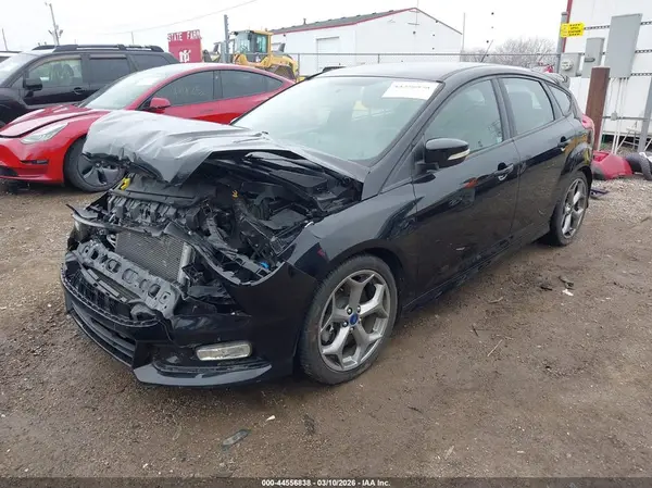 1FADP3L95JL213427 2018 FORD FOCUS ST - Image 2