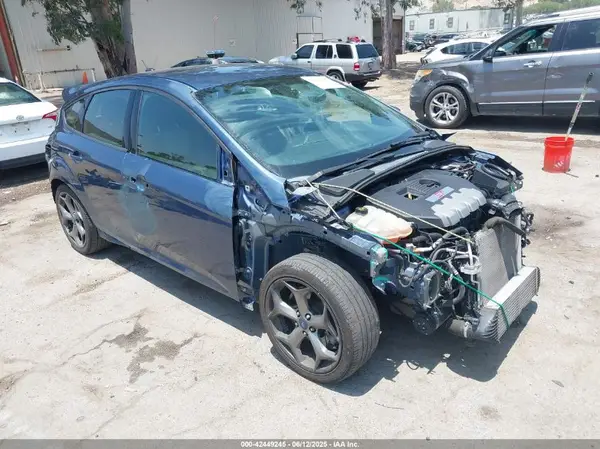 1FADP3L95JL233371 2018 FORD FOCUS ST - Image 1