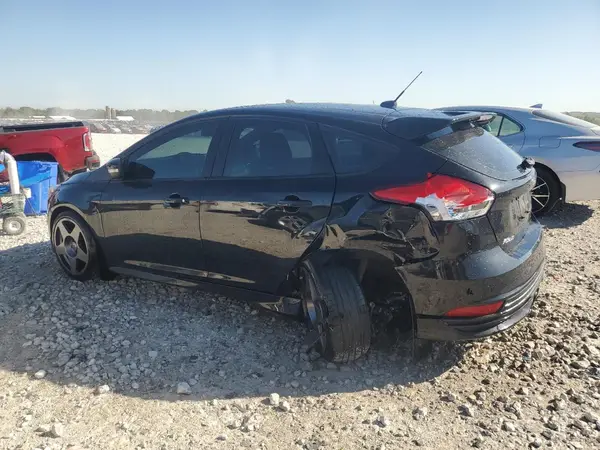 1FADP3L95JL246203 2018 FORD FOCUS - Image 2