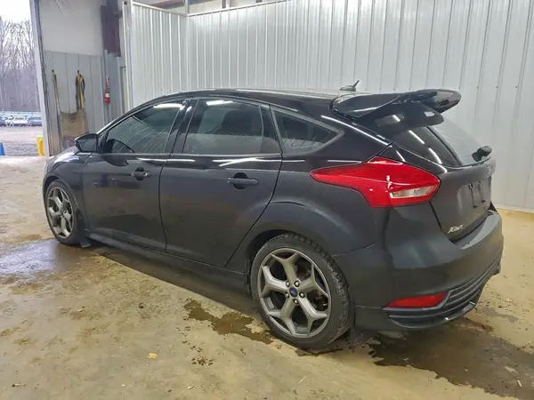 1FADP3L95JL266354 2018 FORD FOCUS - Image 2