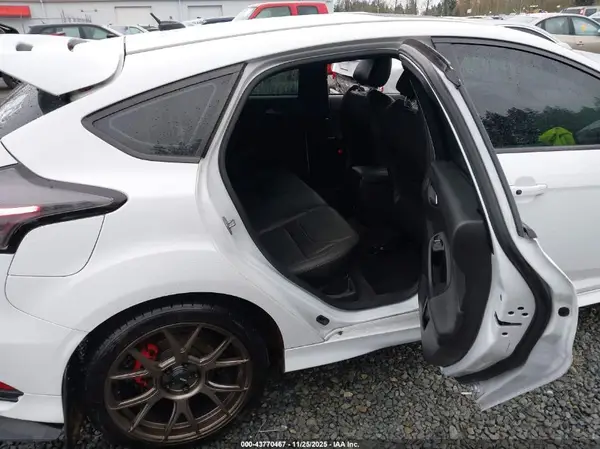 1FADP3L95JL289651 2018 FORD FOCUS ST - Image 8