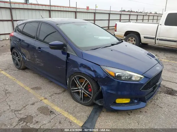 1FADP3L96GL220752 2016 FORD FOCUS ST - Image 1