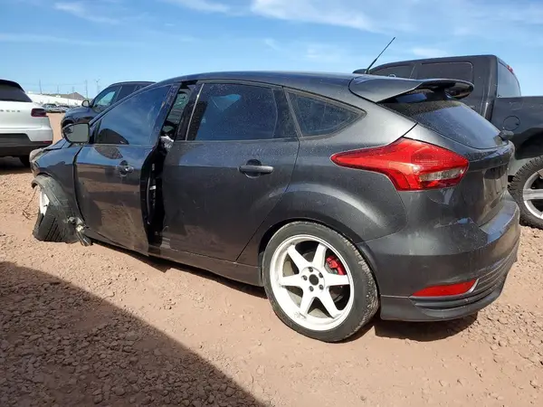 1FADP3L96GL310578 2016 FORD FOCUS - Image 2