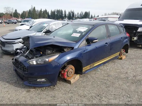 1FADP3L96HL206528 2017 FORD FOCUS ST - Image 2