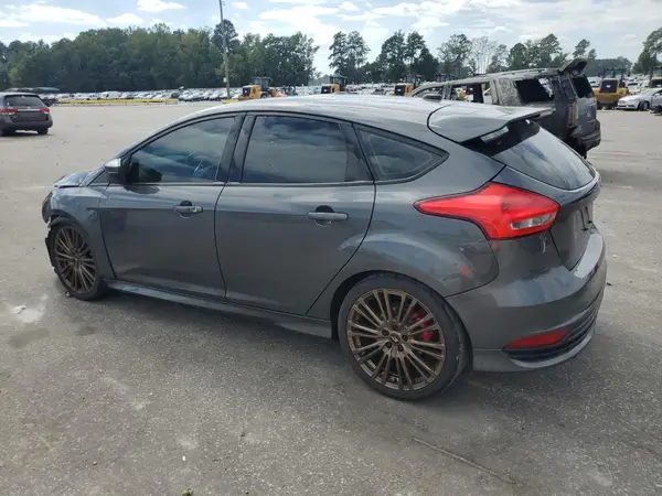 1FADP3L96HL229338 2017 FORD FOCUS - Image 2
