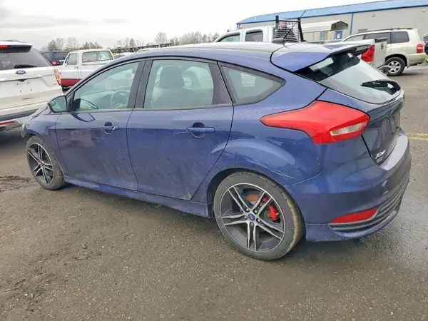 1FADP3L96HL240906 2017 FORD FOCUS - Image 2