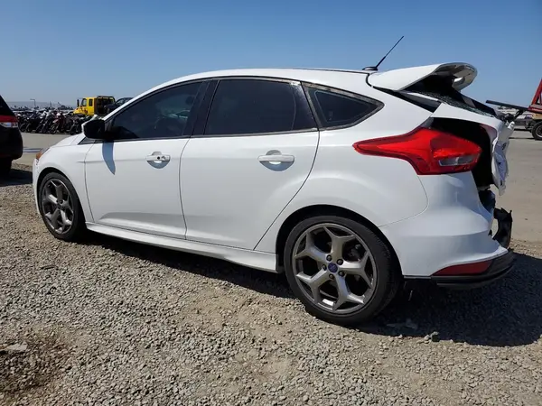 1FADP3L96HL245524 2017 FORD FOCUS - Image 2