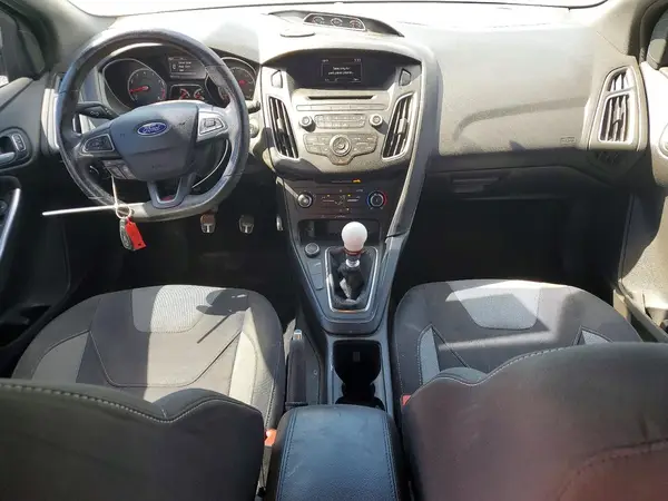 1FADP3L96HL294092 2017 FORD FOCUS - Image 8