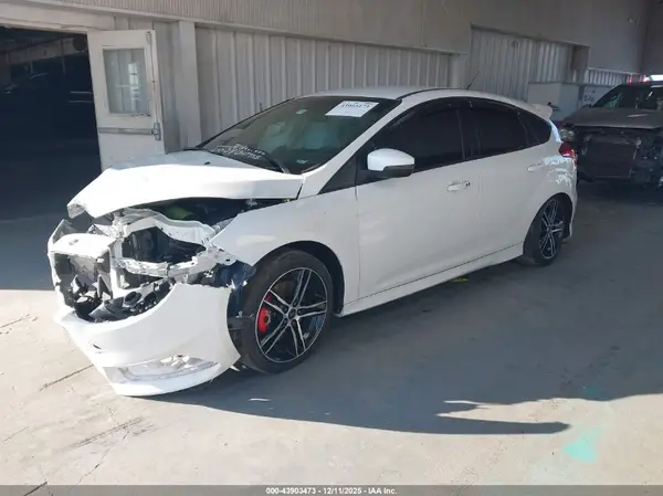 1FADP3L96HL294416 2017 FORD FOCUS ST - Image 2
