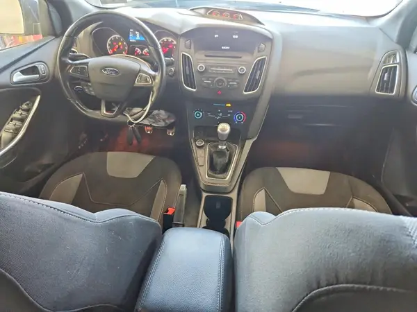 1FADP3L96HL294514 2017 FORD FOCUS - Image 8