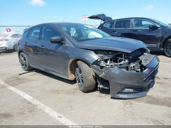 1FADP3L96HL320657 2017 FORD FOCUS ST - Image 1