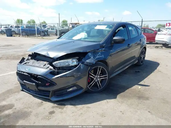 1FADP3L96HL320657 2017 FORD FOCUS ST - Image 2