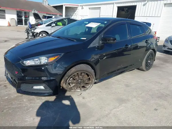 1FADP3L96JL220614 2018 FORD FOCUS ST - Image 2