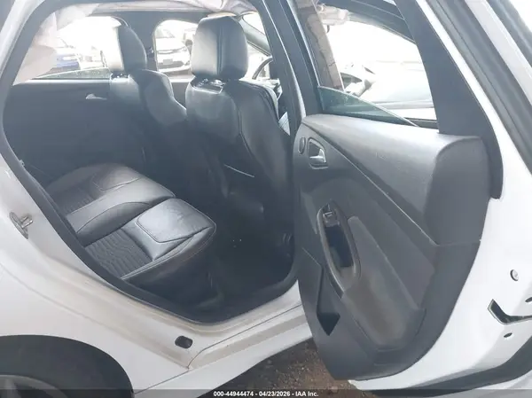 1FADP3L96JL282899 2018 FORD FOCUS ST - Image 8