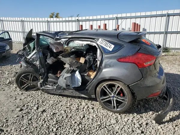1FADP3L96JL286502 2018 FORD FOCUS - Image 2