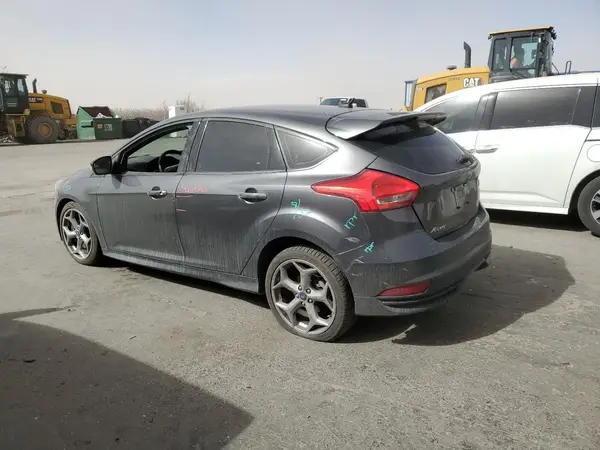 1FADP3L96JL297709 2018 FORD FOCUS - Image 2