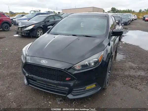 1FADP3L96JL305873 2018 FORD FOCUS ST - Image 2