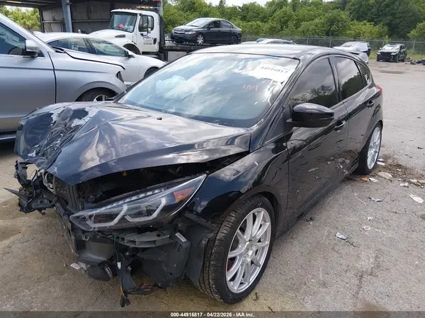 1FADP3L96JL325461 2018 FORD FOCUS ST - Image 2