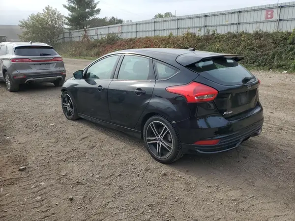 1FADP3L96JL332510 2018 FORD FOCUS - Image 2