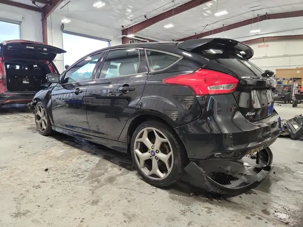1FADP3L97GL202194 2016 FORD FOCUS - Image 2
