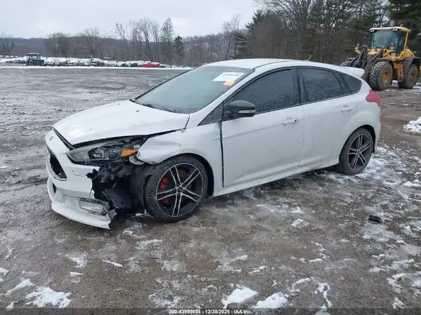 1FADP3L97GL221747 2016 FORD FOCUS ST - Image 2