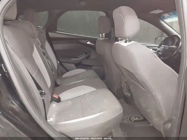 1FADP3L97GL246700 2016 FORD FOCUS - Image 8