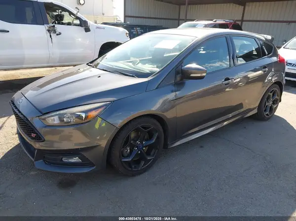 1FADP3L97GL261777 2016 FORD FOCUS - Image 2