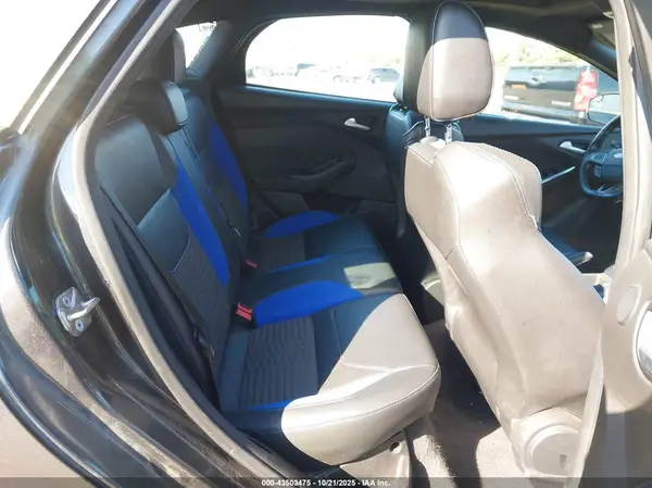 1FADP3L97GL261777 2016 FORD FOCUS - Image 8