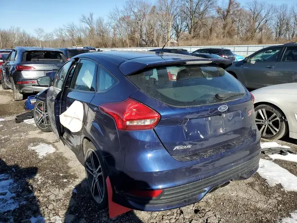 1FADP3L97HL222740 2017 FORD FOCUS - Image 2