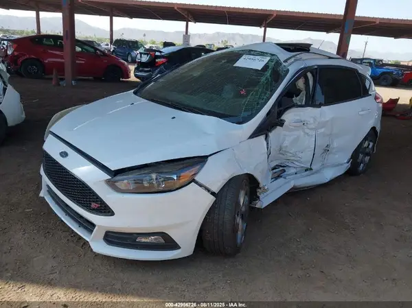 1FADP3L97HL245807 2017 FORD FOCUS ST - Image 2