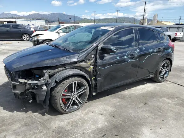 1FADP3L97HL246004 2017 FORD FOCUS - Image 1