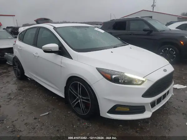 1FADP3L97HL262204 2017 FORD FOCUS ST - Image 1