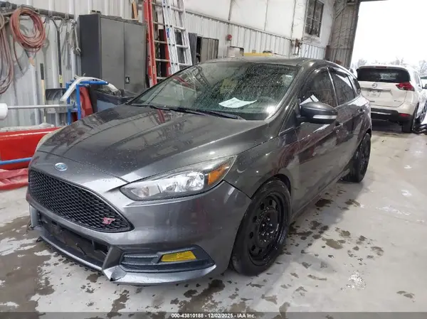 1FADP3L97HL269539 2017 FORD FOCUS ST - Image 2