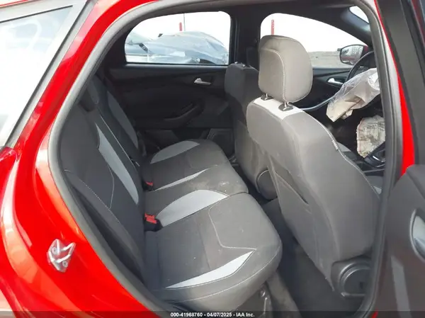 1FADP3L97HL273137 2017 FORD FOCUS - Image 8