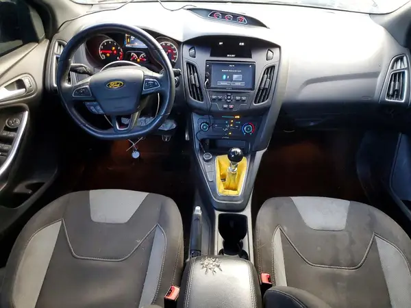 1FADP3L97HL277110 2017 FORD FOCUS - Image 8