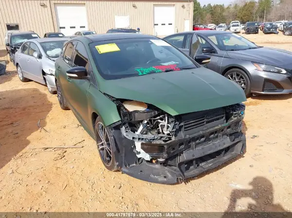 1FADP3L97HL289483 2017 FORD FOCUS - Image 1