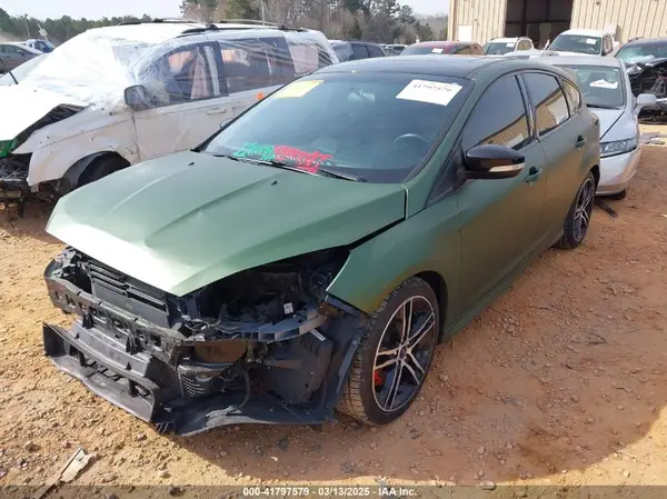 1FADP3L97HL289483 2017 FORD FOCUS - Image 2