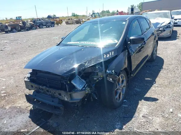 1FADP3L97HL321039 2017 FORD FOCUS - Image 2