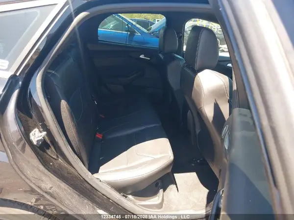 1FADP3L97HL321039 2017 FORD FOCUS - Image 8