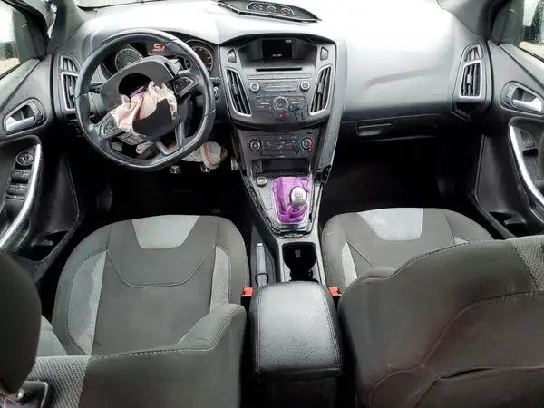 1FADP3L97HL338603 2017 FORD FOCUS - Image 8