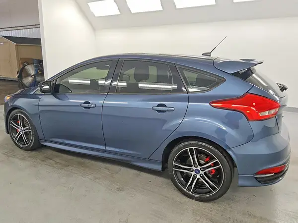 1FADP3L97JL205264 2018 FORD FOCUS - Image 2