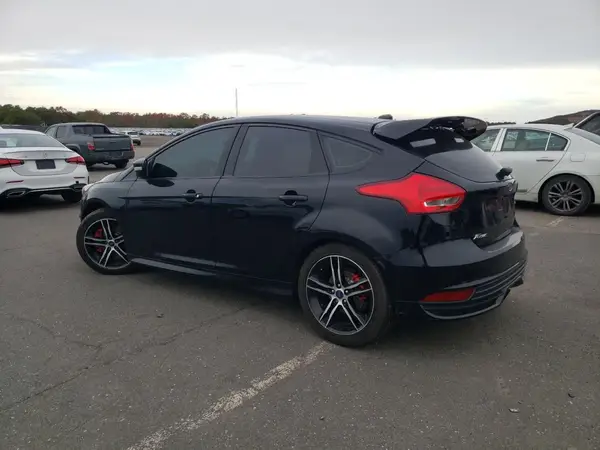 1FADP3L97JL232125 2018 FORD FOCUS - Image 2
