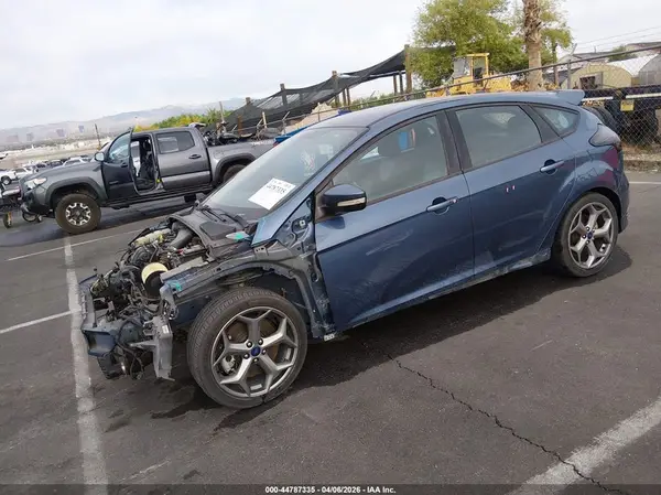 1FADP3L97JL233422 2018 FORD FOCUS ST - Image 2